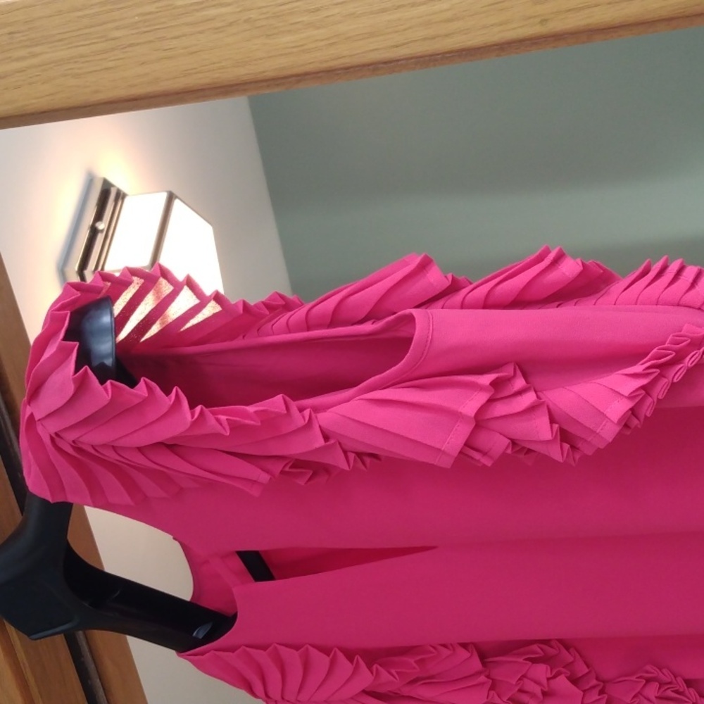 VINCE CAMUTO CORAL RUFFLED SLEEVELESS SHIFT DRESS NWT SIZE 8 - Picture 4 of 10